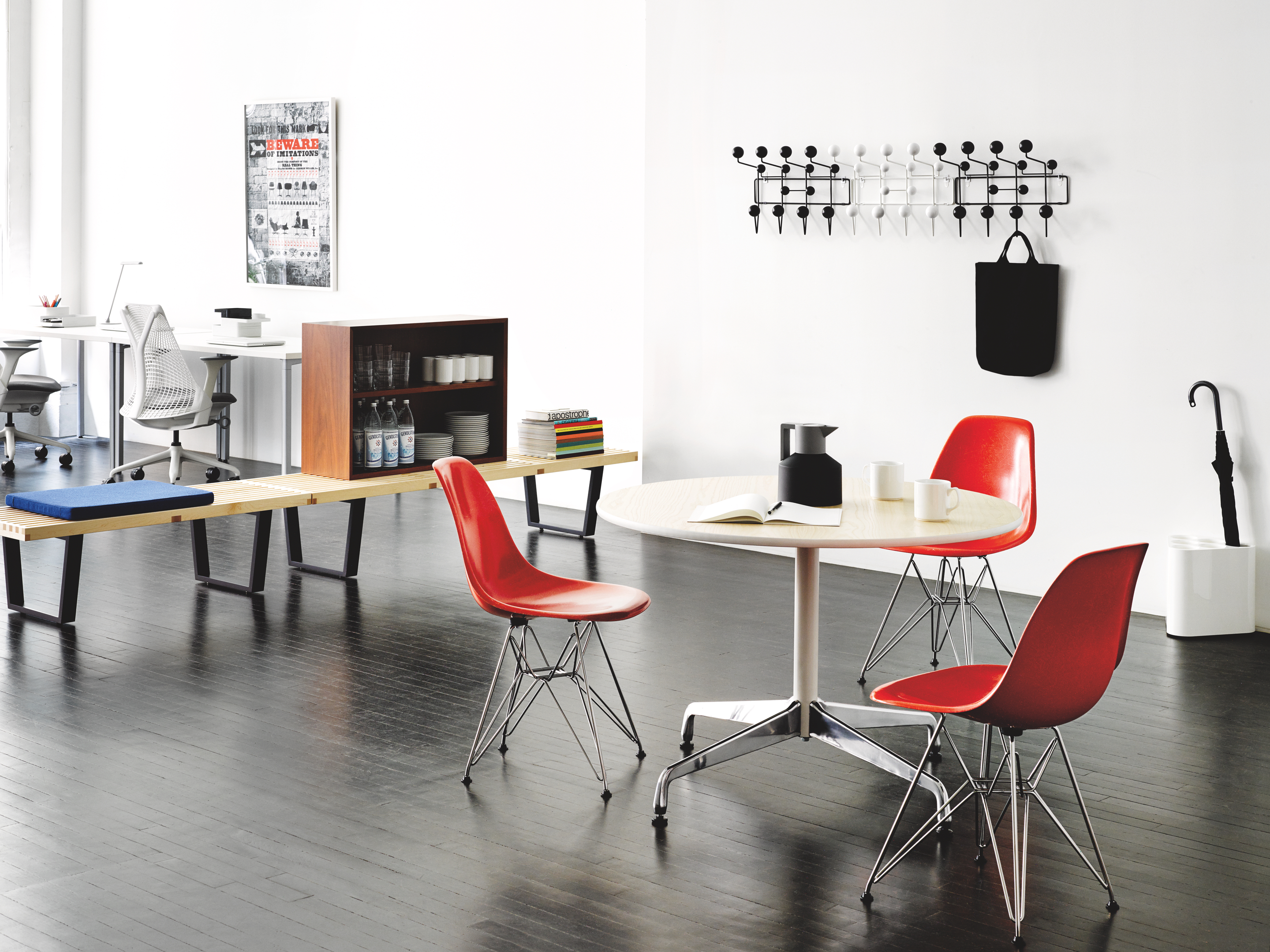 华体会体育官方在线官网 - 附件|衣帽架|办公家具|华体会体育官方在线官网家具|伊姆斯衣帽架